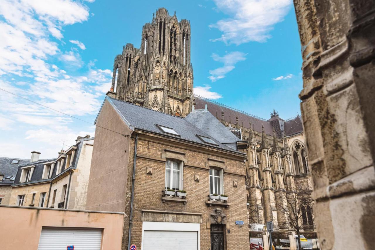 Tournelles Vue Cathedrale- Maison Climatisee Du Xvie Siecle Classee Appartement Reims Buitenkant foto